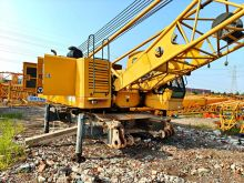 XCMG Official Second Hand Lifting Machinery 95 Ton Crawler Crane XGC95 Price